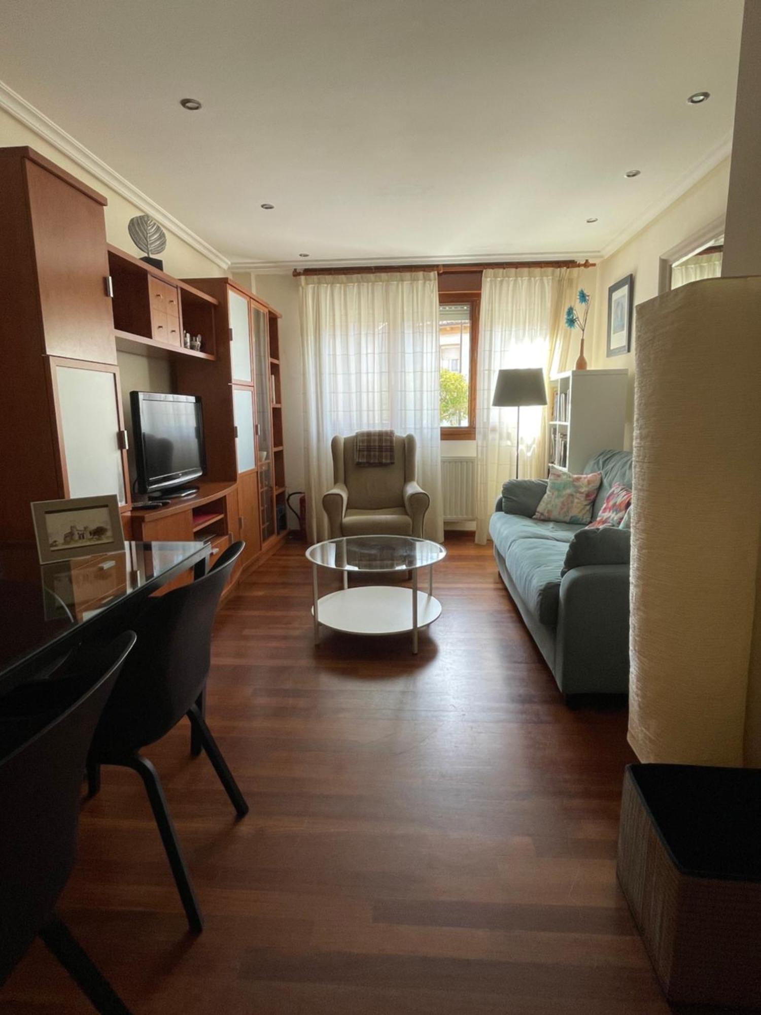 Apartamento De Toro Llanes Eksteriør bilde